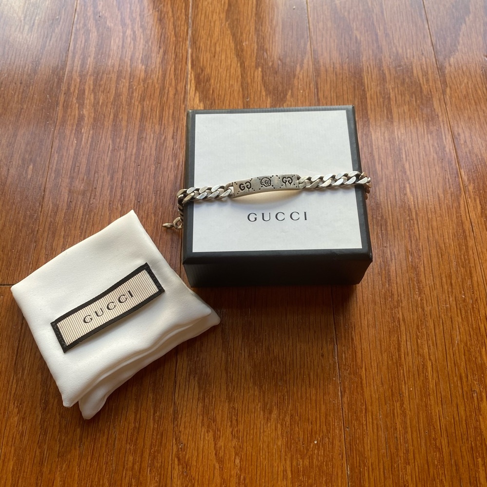 Gucci bracelet